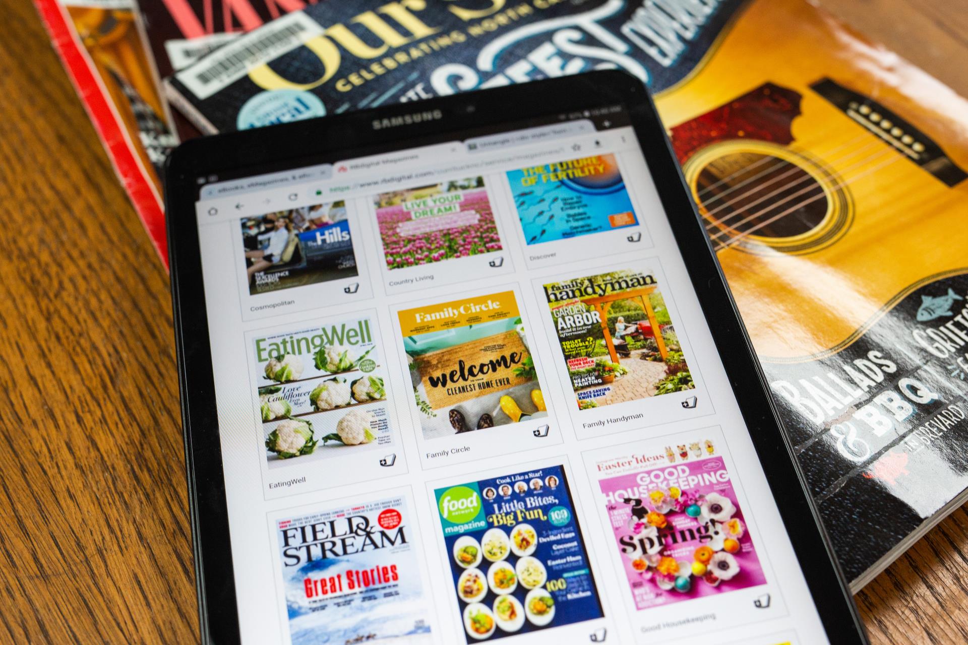 Ipad with Emagazines